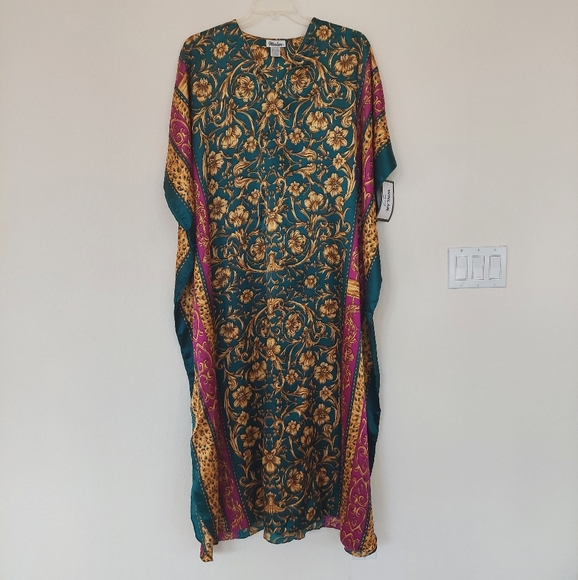 Winlar robe NWT - Picture 3 of 7